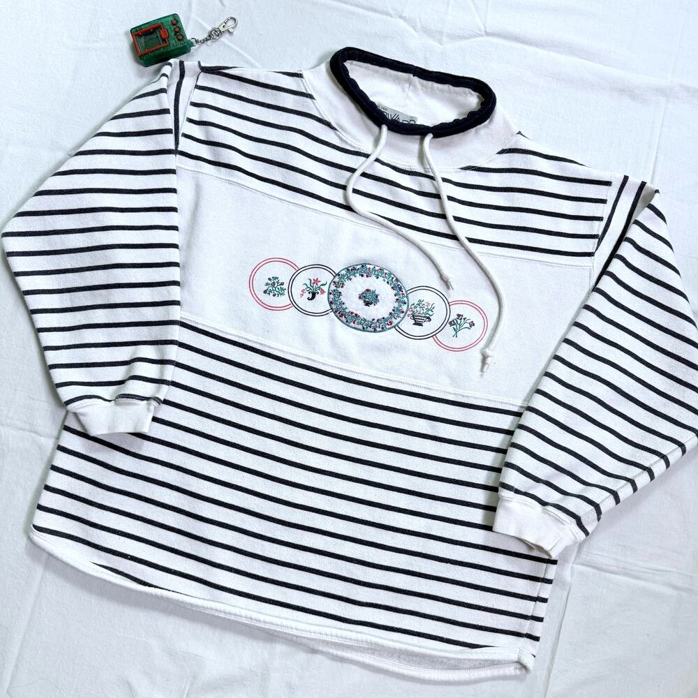 Vintage 90's Floral Embroidered Striped Sweatshirt - M
